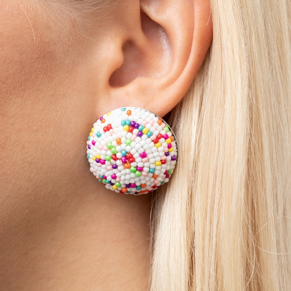 Kaleidoscope Sky White Earrings ✨️ ♥️ 💙  Cute Cute - Picture 3 of 3